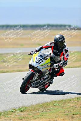 media/May-02-2025-CRA (Fri) [[8ae20d389f]]/Track Photos/Sunrise/